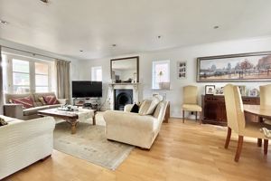 Photo 33- click for photo gallery